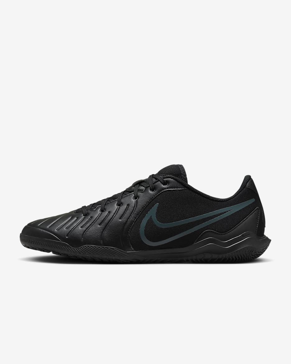 Chaussure de foot en salle basse Nike Tiempo Legend 10 Club. Nike FR